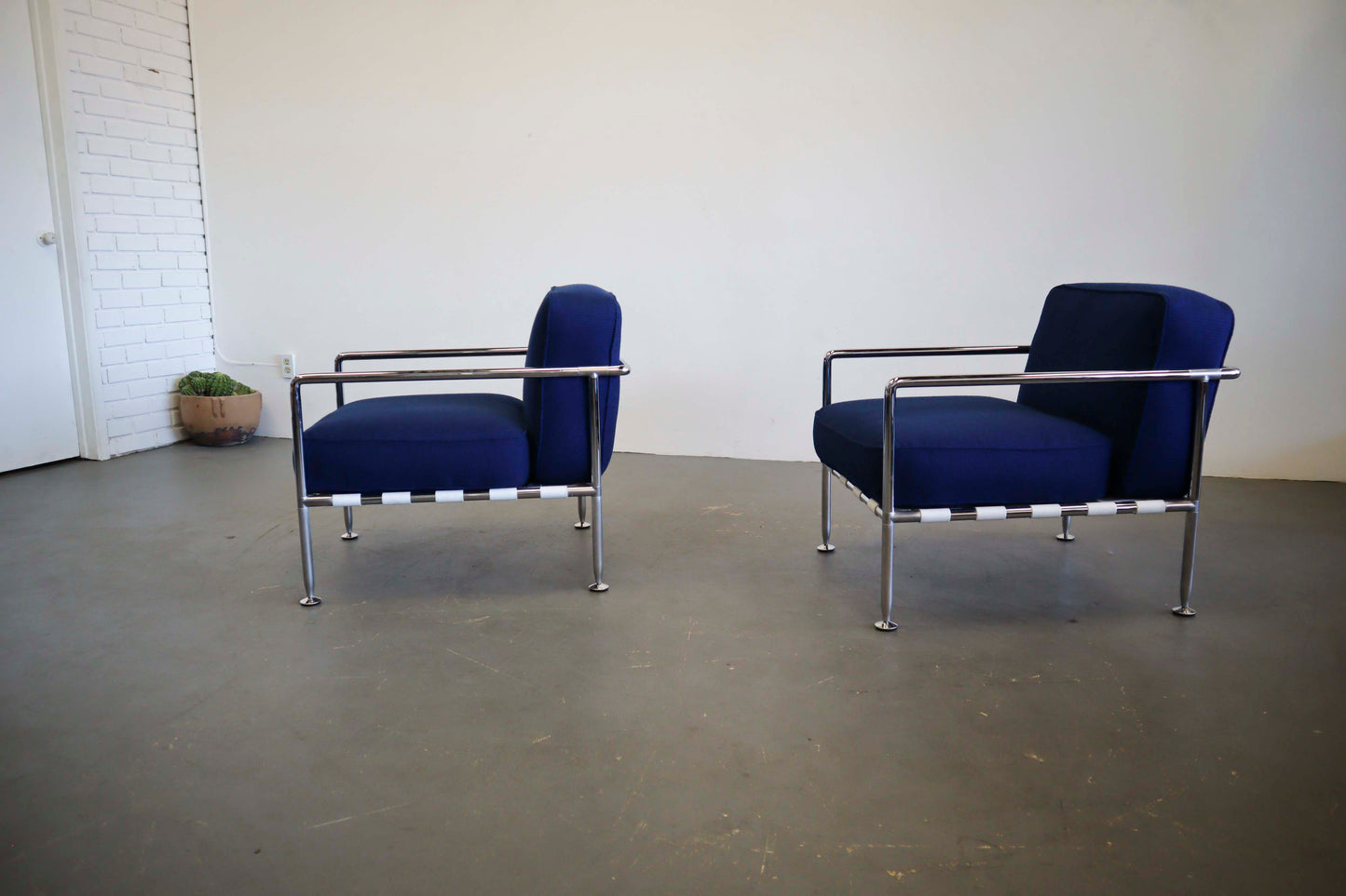 Antonio Citterio "Free Time" Lounge Chairs