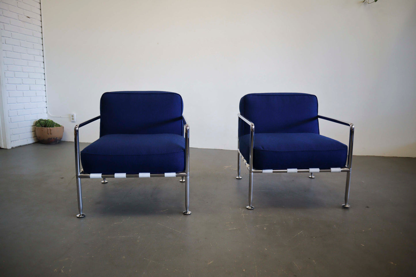 Antonio Citterio "Free Time" Lounge Chairs